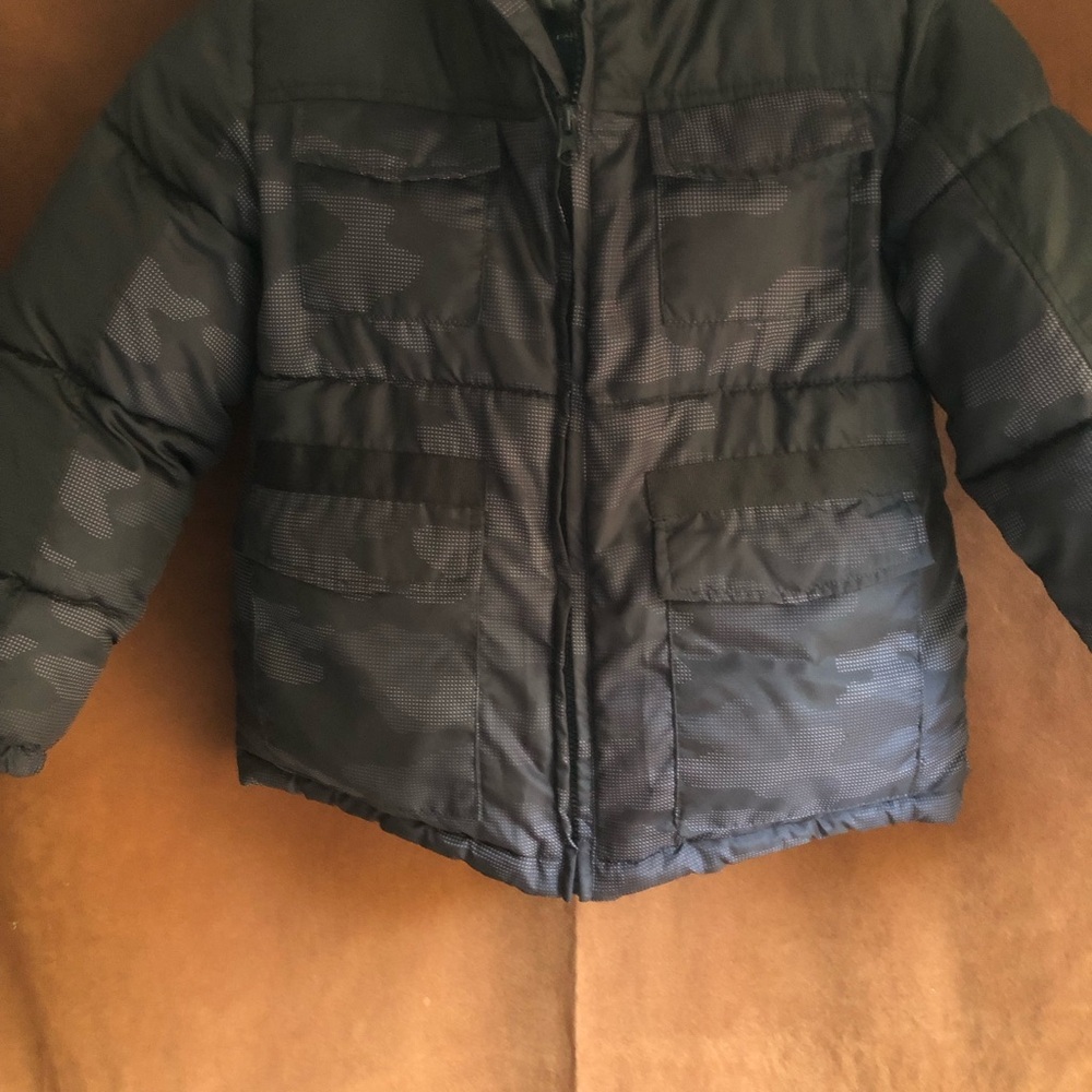 Faded Glory Boys Black Camo Puffer Jacket